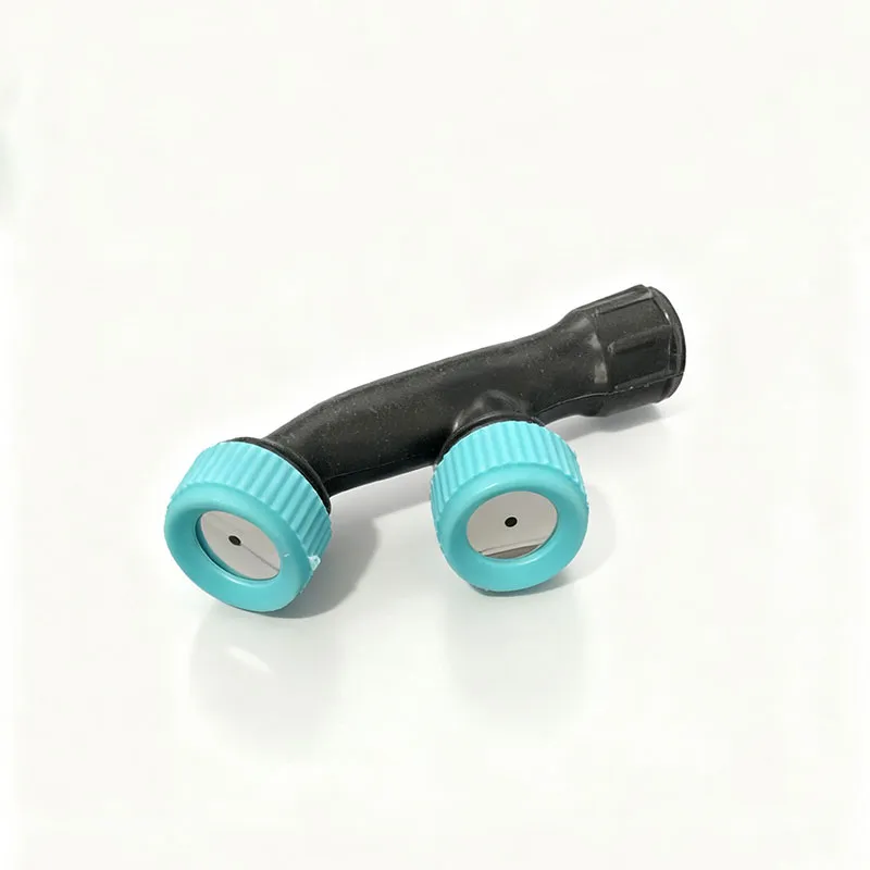 PT-107-Пластиковая-распылительная-насадка-с-двумя-отверстиями